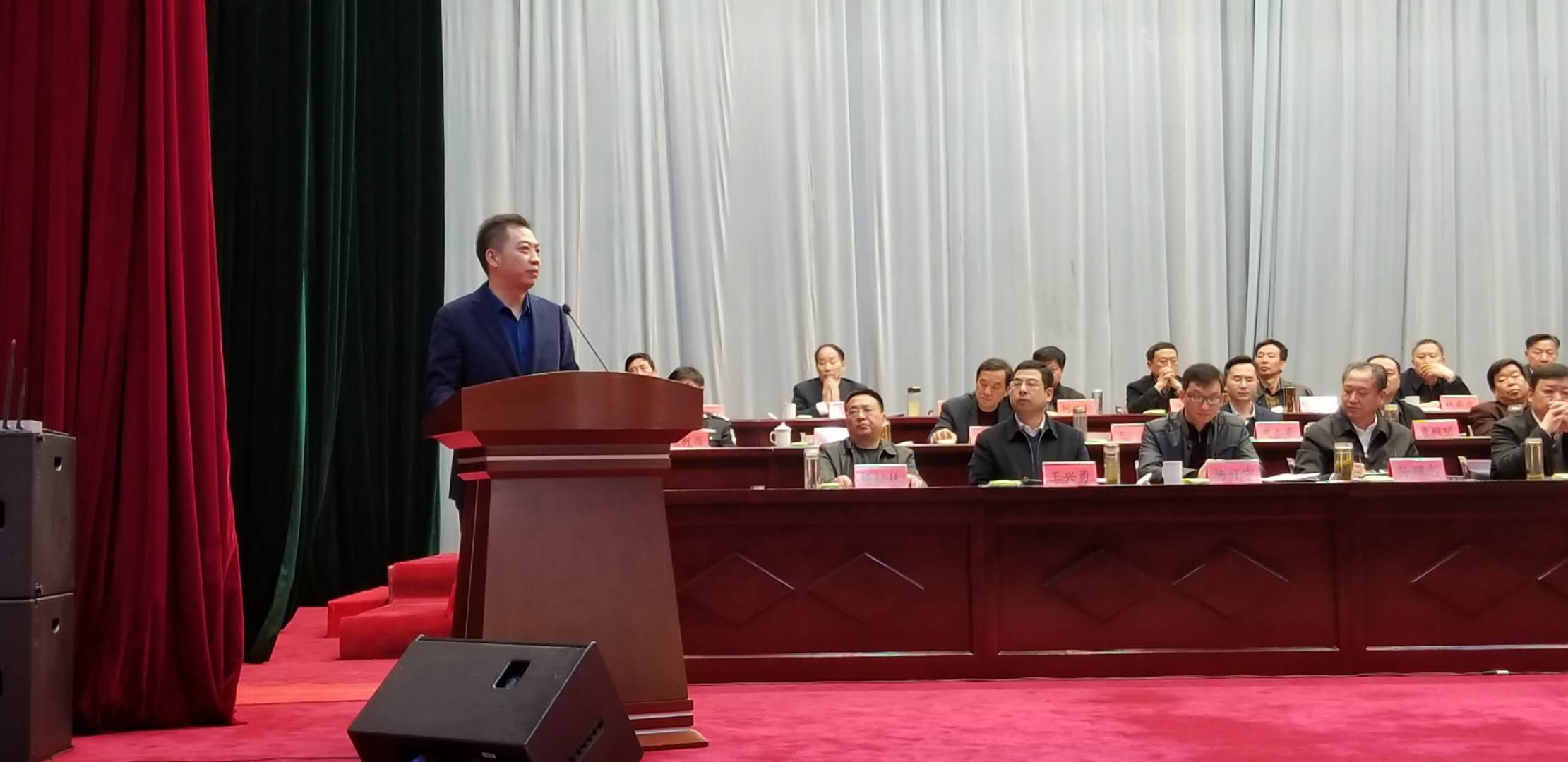 我縣工業(yè)振興發(fā)展大會(huì ).jpg